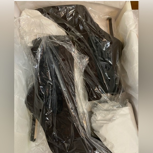 Good American Womens Neoprene Bootie in Chocolate NIB - Picture 12 of 12